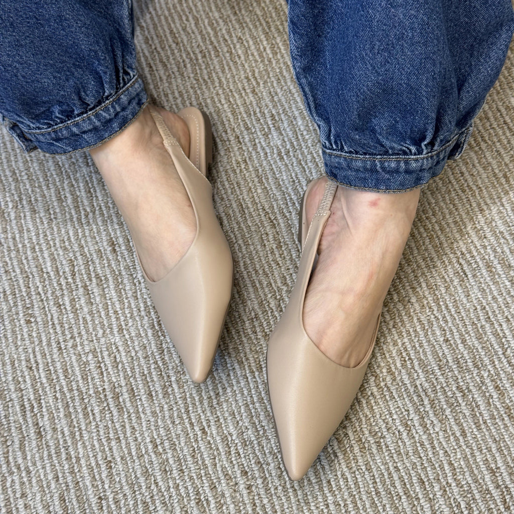 SLINGBACK RASTEIRA DETALHE LATERAL MOEDA - COGUMELO
